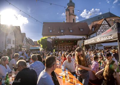 Marktplatz-Weinfest des FC Eibelstadt 2022