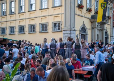 Marktplatz-Weinfest des FC Eibelstadt 2022