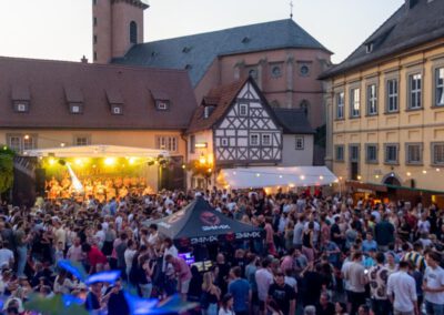 Marktplatz-Weinfest des FC Eibelstadt 2022