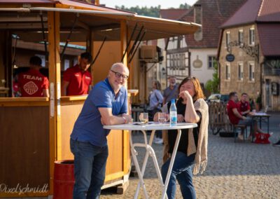 Marktplatz-Weinfest des FC Eibelstadt 2022