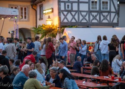 Marktplatz-Weinfest des FC Eibelstadt 2022