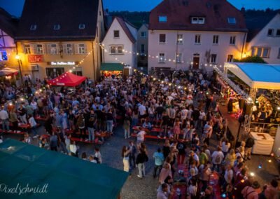 Weinfest der Freiwilligen Feuerwehr Eibelstadt