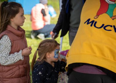 Kinderschminken - Clown Muck und der Osterhase