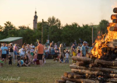 Das Johannisfeuer in Eibelstadt