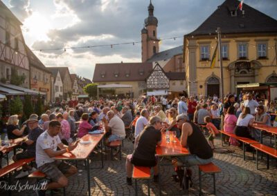 49.Marktplatzweinfest des 1.FC Eibelstadt