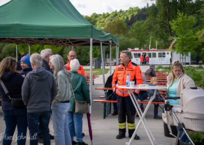 Die ersten Besucher sind früh am Start