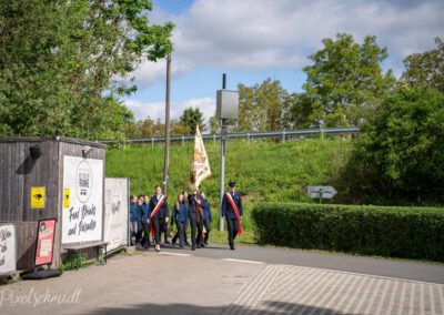 Einmarsch der Feuerwehr an der Mainlände