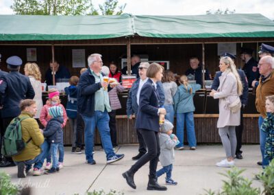 Zahlreiche Besucher an der Mainlände