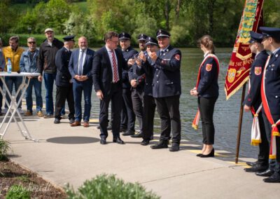 Schlüsselübergabe an die Kommandanten der Freiwilligen Feuerwehr Eibelstadt