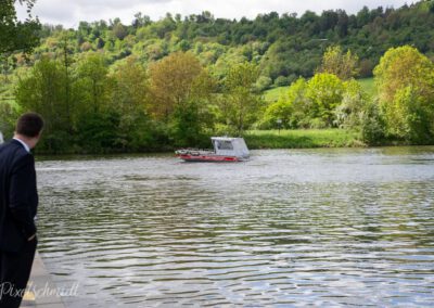 Da schwimmt das neue Mehrzweckboot der Freiwilligen Feuerwehr Eibelsadt